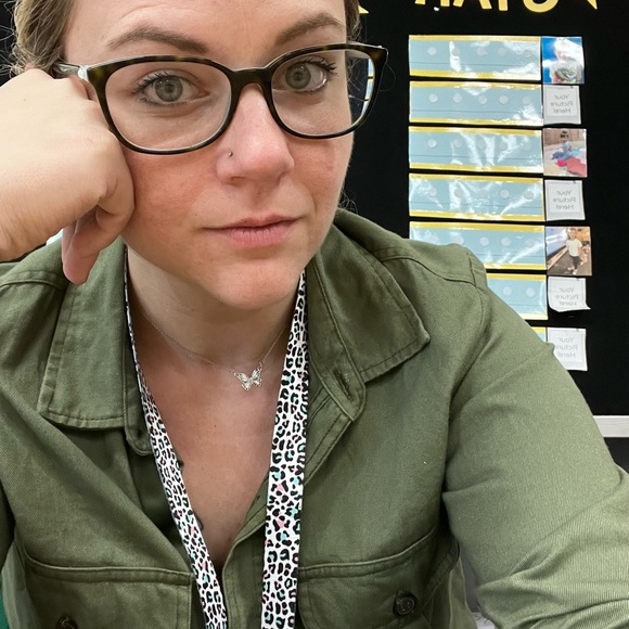 Meet your Posher, Millie - Picture 7 of 8